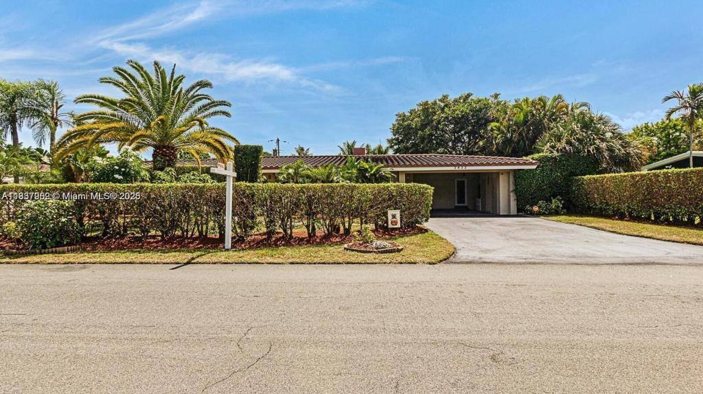House for rent at 2632 NE 30th St, Fort Lauderdale, FL 33306