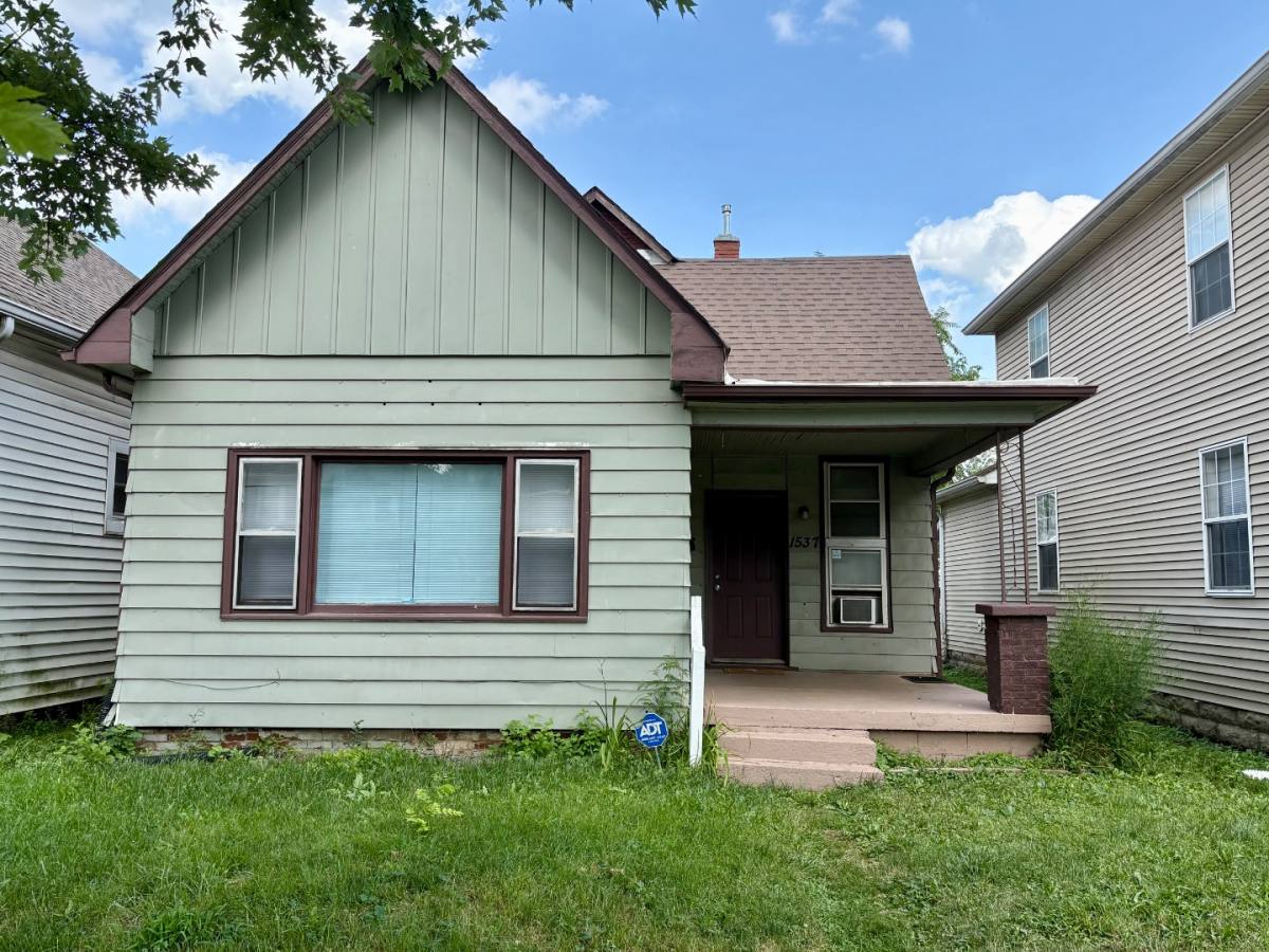 House for rent at 1537 S State Ave, Indianapolis, IN 46203