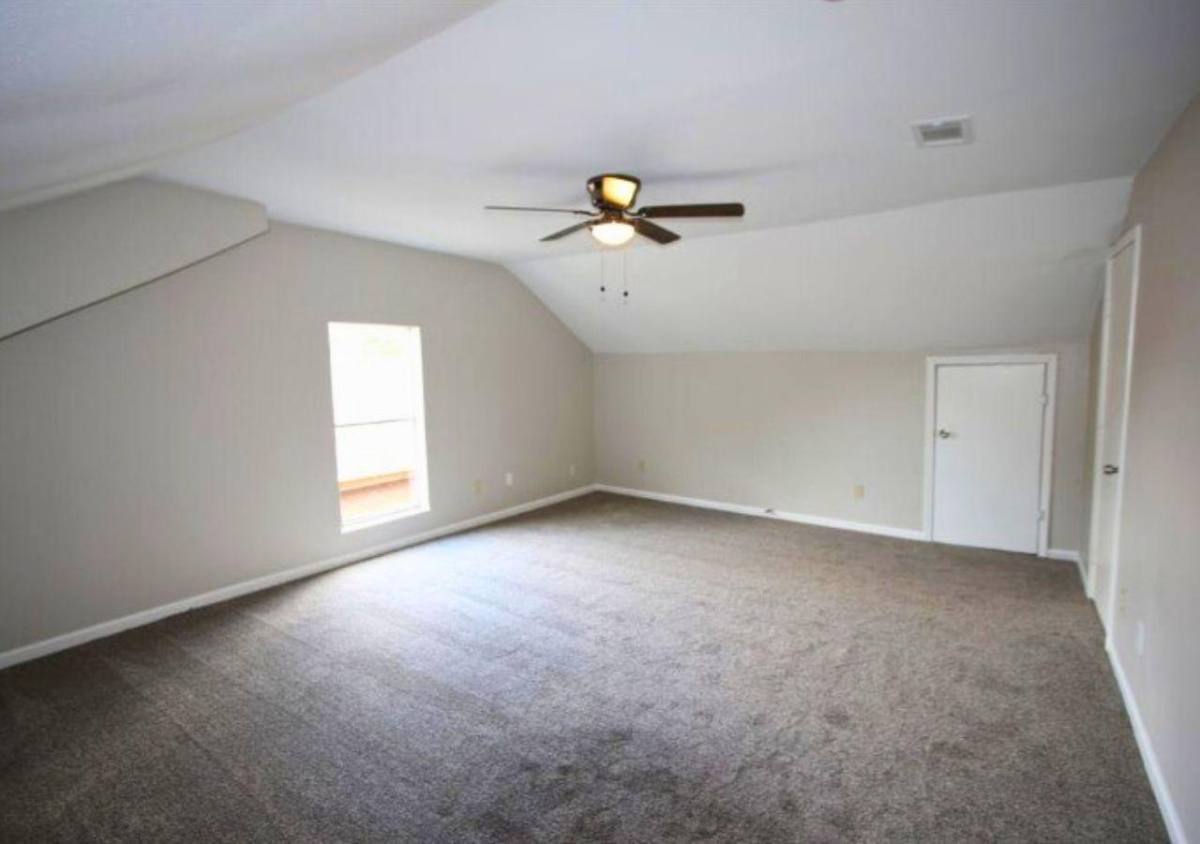 Apartment for rent at 2612 Isabella St, Houston, TX 77004