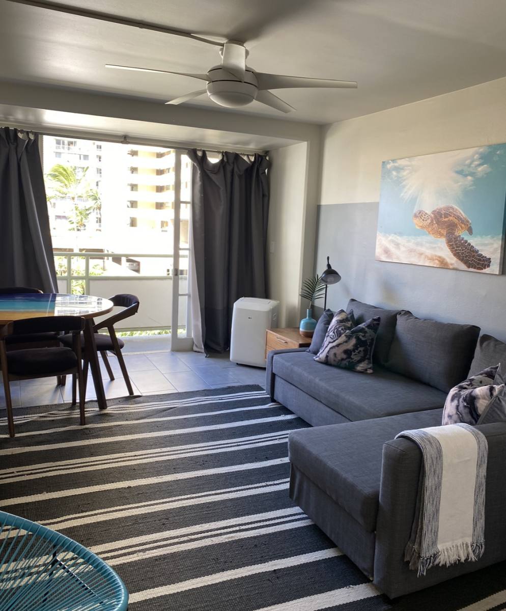 Apartment for rent at 455 Kaiolu St, Honolulu, HI 96815