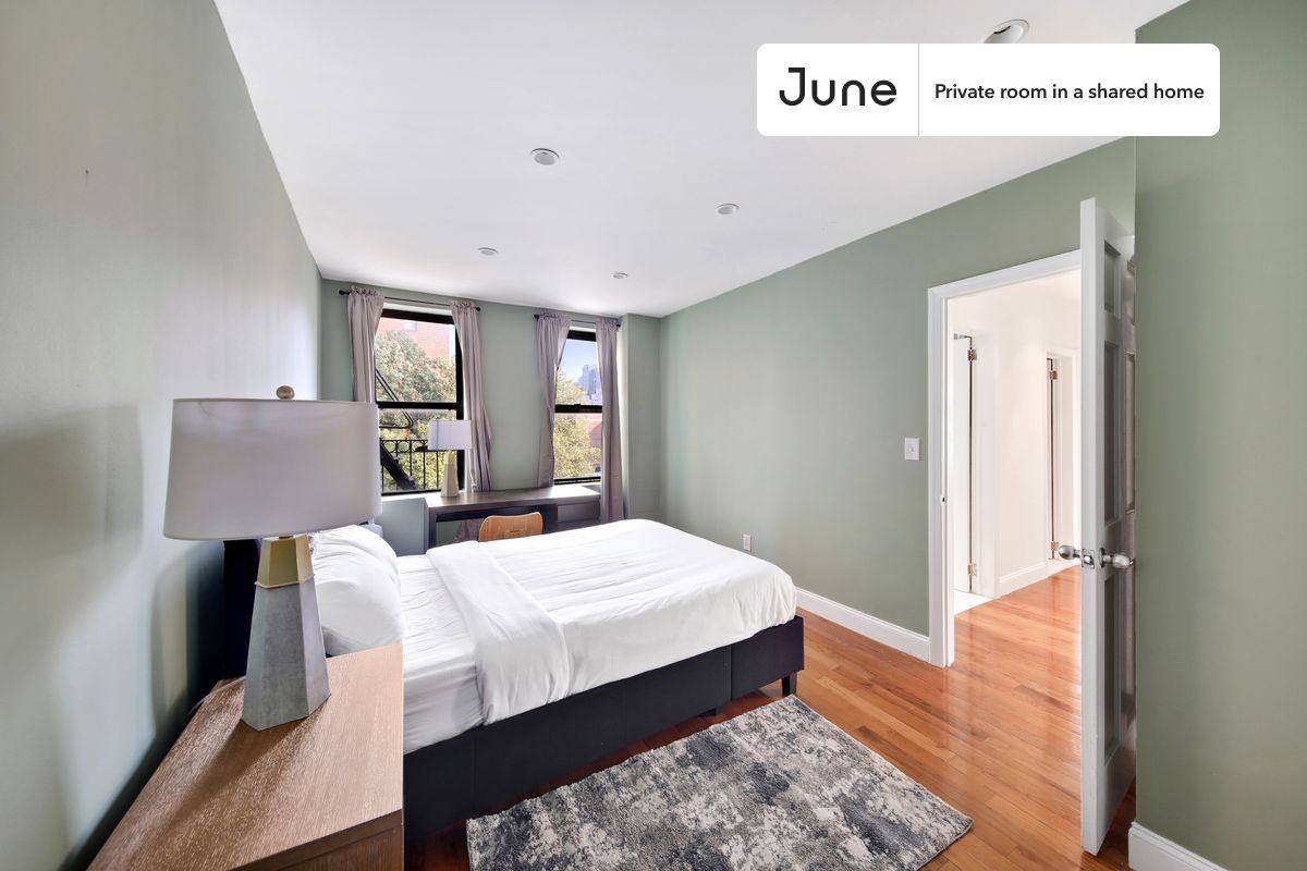 Apartment for rent at 23 E 109th St, New York, NY 10029
