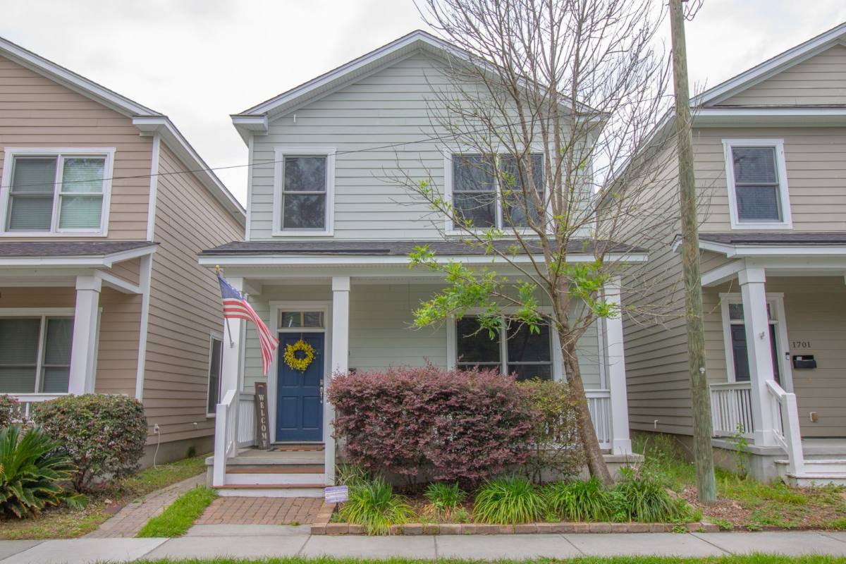 House for rent at 1703 Lincoln St, Savannah, GA 31401