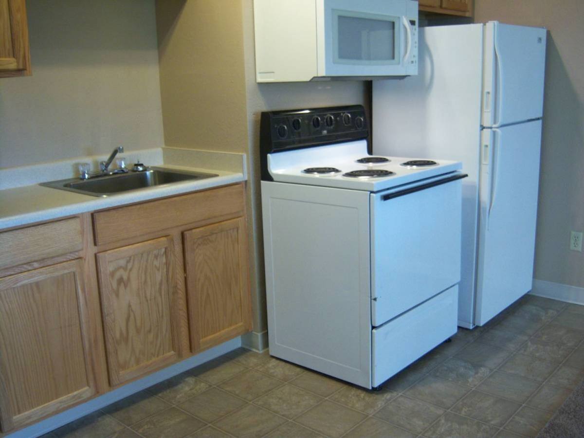 Apartment for rent at 1212 34th Ave SE, Albany, OR 97322