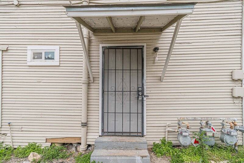 Apartment for rent at 2407 S New Braunfels Ave #3, San Antonio, TX 78210