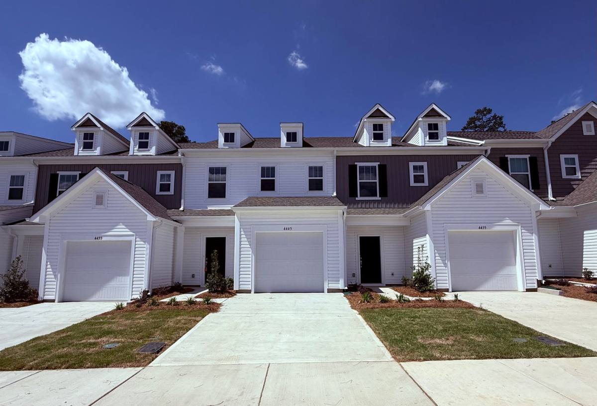Townhouse for rent at 4465 Mountain Ball Lane, Kannapolis, NC 28083
