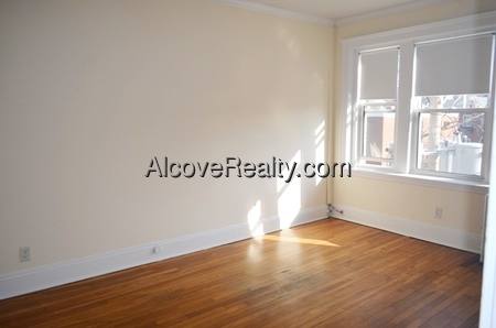 Apartment for rent at 21 Wendell St #X, Cambridge, MA 02138