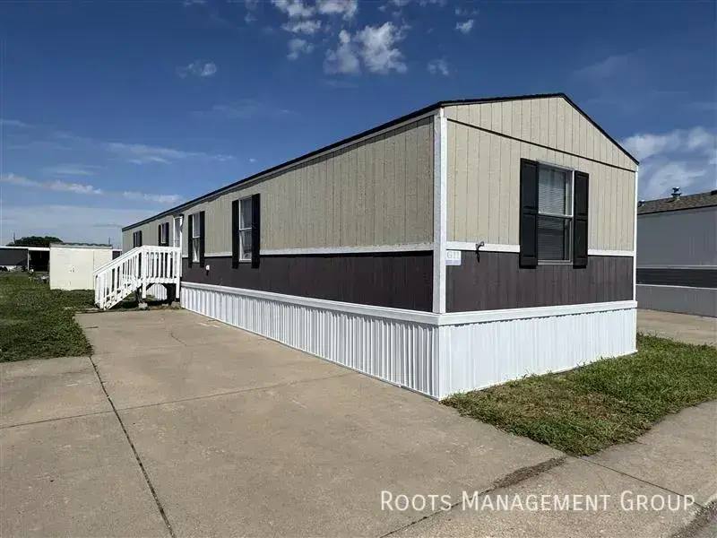 Apartment for rent at 1010 Reservation Rd #G11, Hays, KS 67601