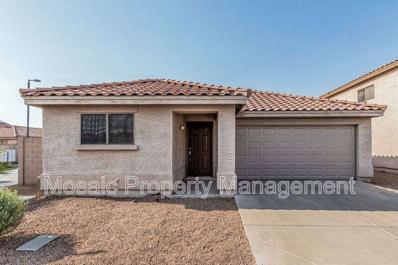 House for rent at 1543 S Danielson Way, Chandler, AZ 85286