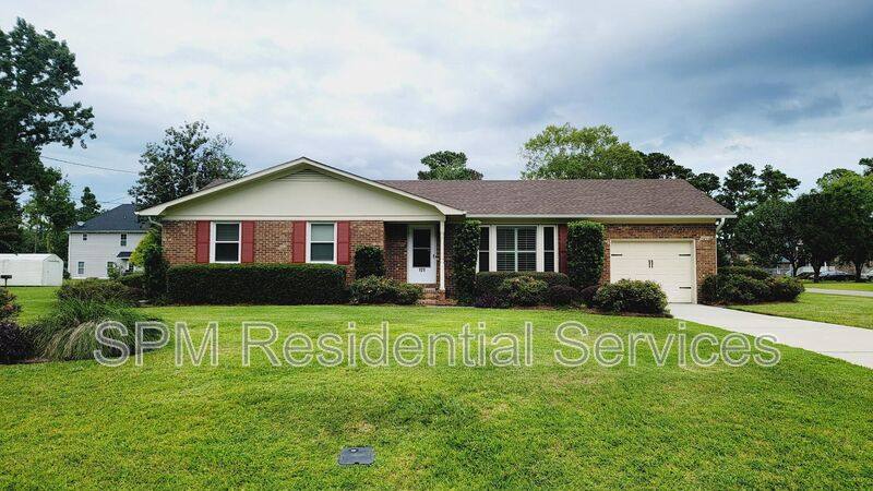 House for rent at 121 Brookfield Dr, Wilmington, NC 28405