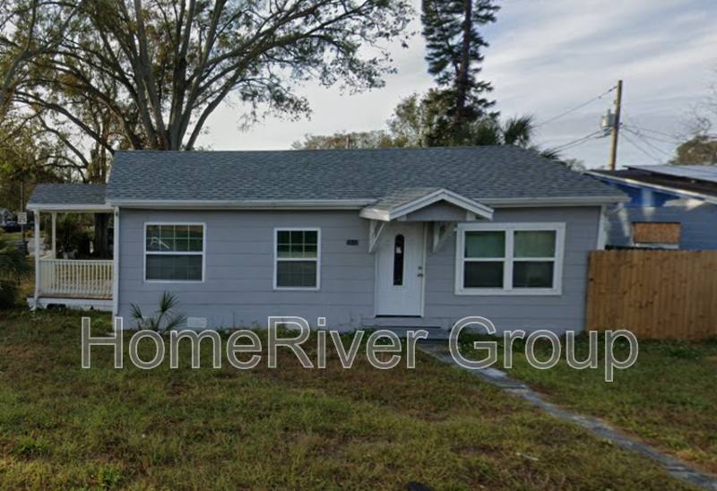 House for rent at 3532 38th Ave N, Saint Petersburg, FL 33713