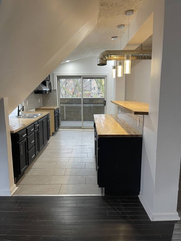 Apartment for rent at 2832 Stanton Ave #3, Cincinnati, OH 45206
