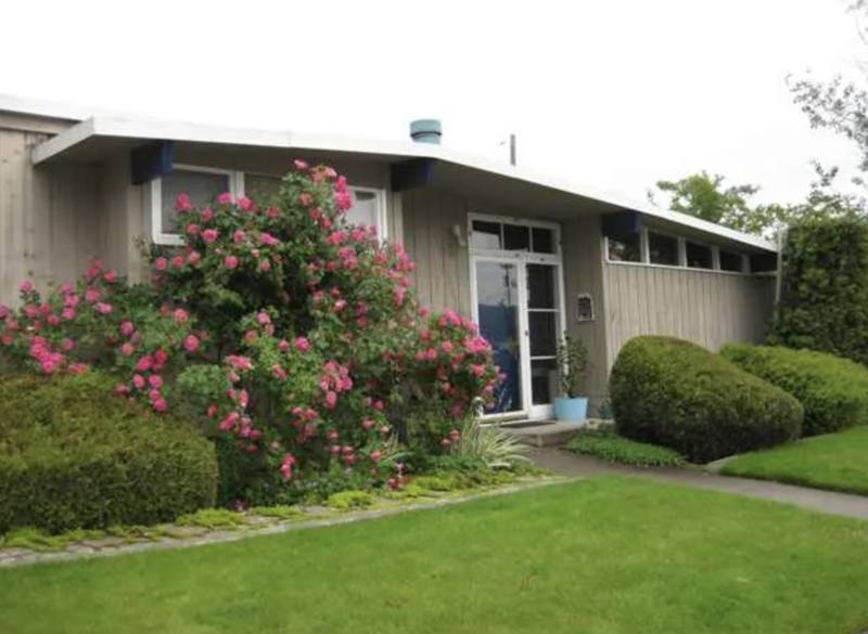 House for rent at 1503 S University Rd, Spokane, WA 99206