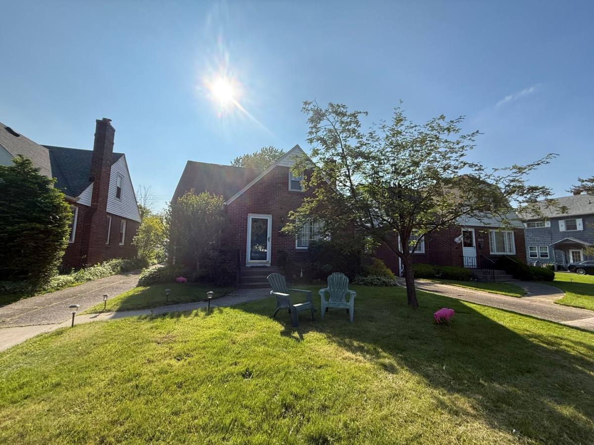 House for rent at 226 Capen Blvd, Buffalo, NY 14226