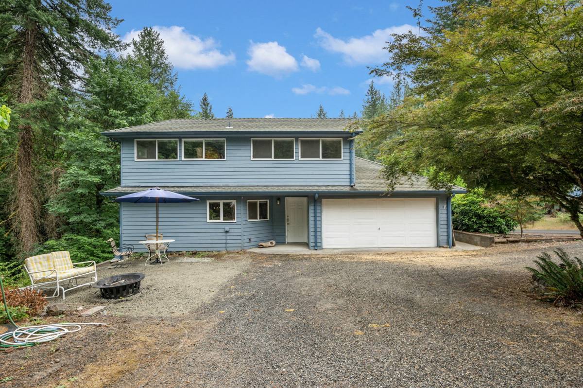 House for rent at 111 Kellogg Rd, Ariel, WA 98603