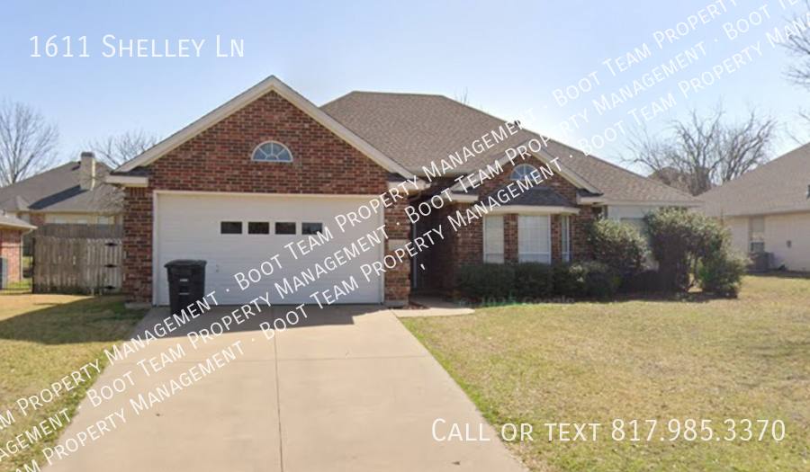 House for rent at 1611 Shelley Lane, Cleburne, TX 76033