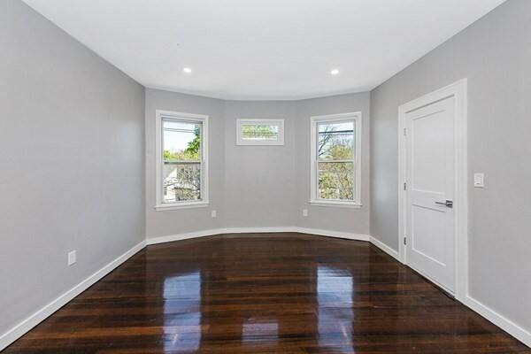 Apartment for rent at 19 Chase St #3, Dorchester, MA 02125