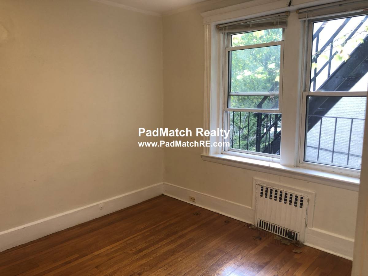 Apartment for rent at 107 Gordon St #5, Brighton, MA 02135