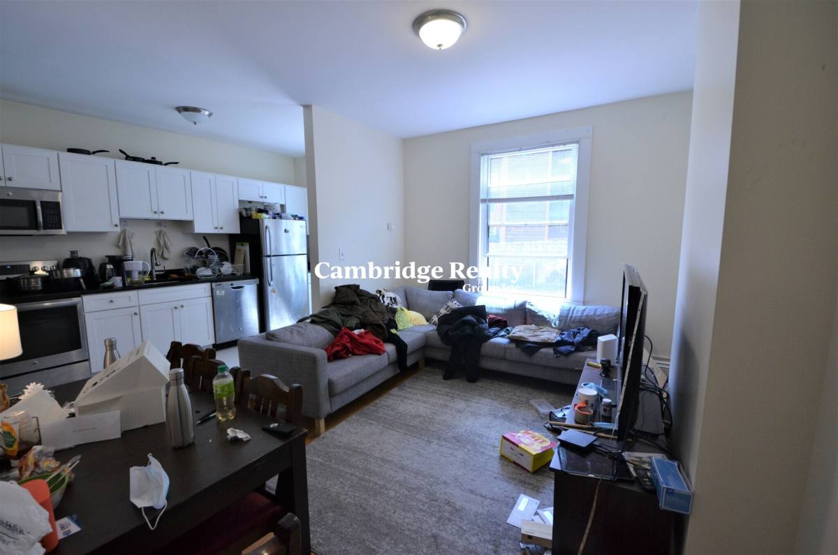 Apartment for rent at 35 Brookline St #3T, Cambridge, MA 02139