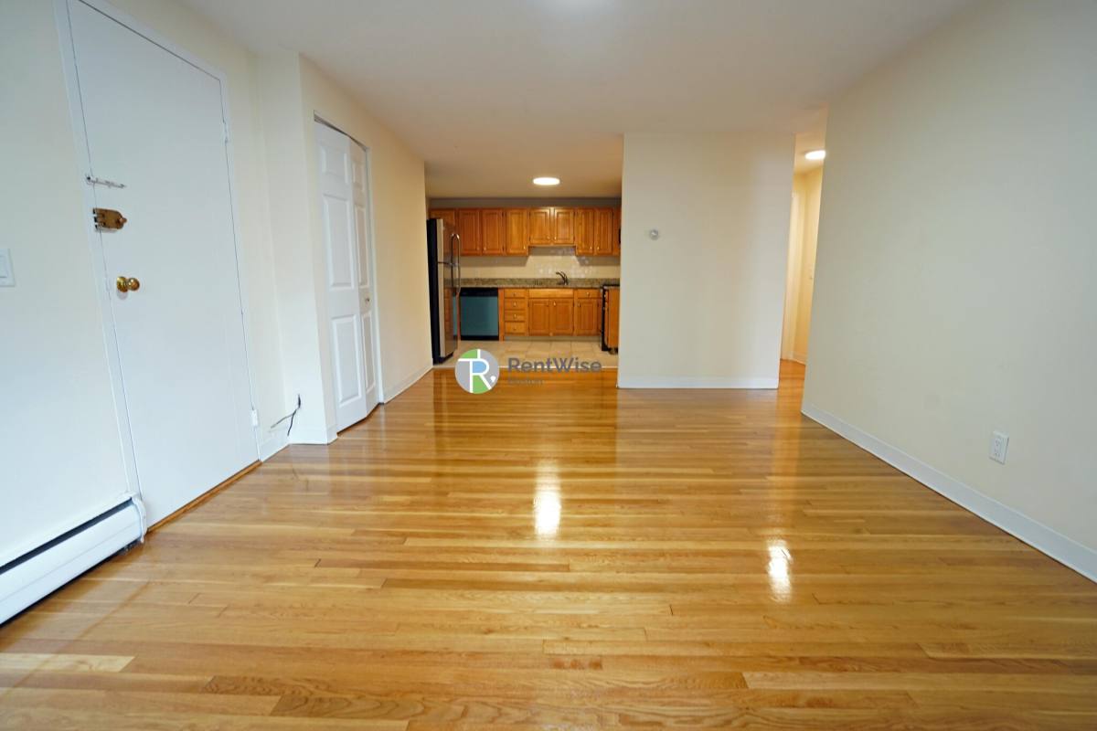 Apartment for rent at 230 Babcock St #2H, Brookline, MA 02446