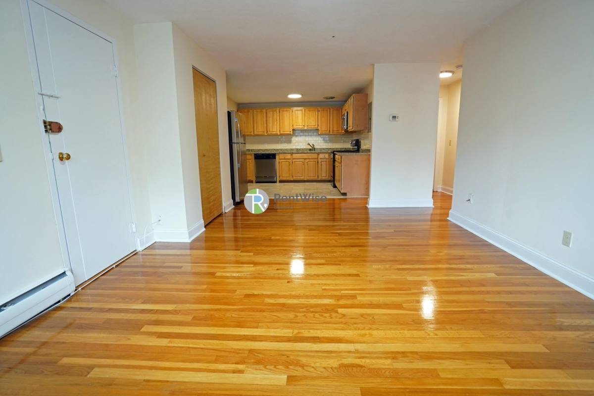 Apartment for rent at 230 Babcock St #4H, Brookline, MA 02446