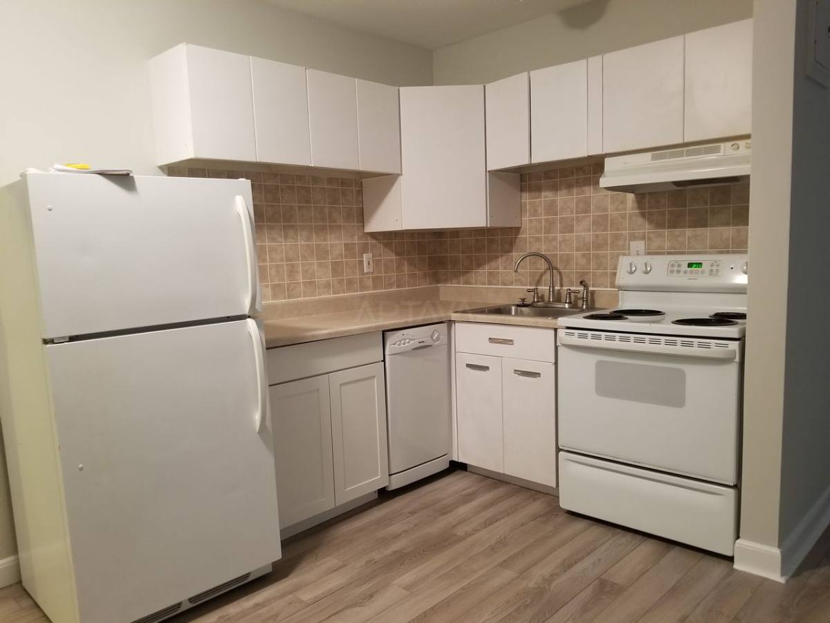 Apartment for rent at 84 Broadway #4, Somerville, MA 02145