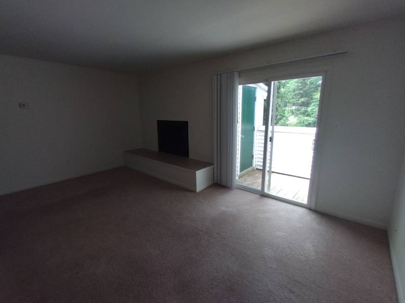 Apartment for rent at 600 Reusens Rd, Lynchburg, VA 24503