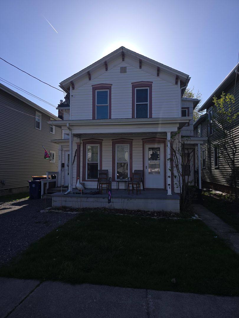 Apartment for rent at 335 Pine St, Lockport, NY 14094