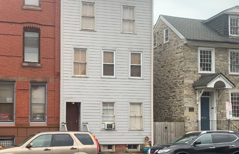 Apartment for rent at 314 W State St #1, Trenton, NJ 08618