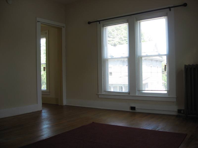 Apartment for rent at 33 Lincoln Ave, Cortland, NY 13045