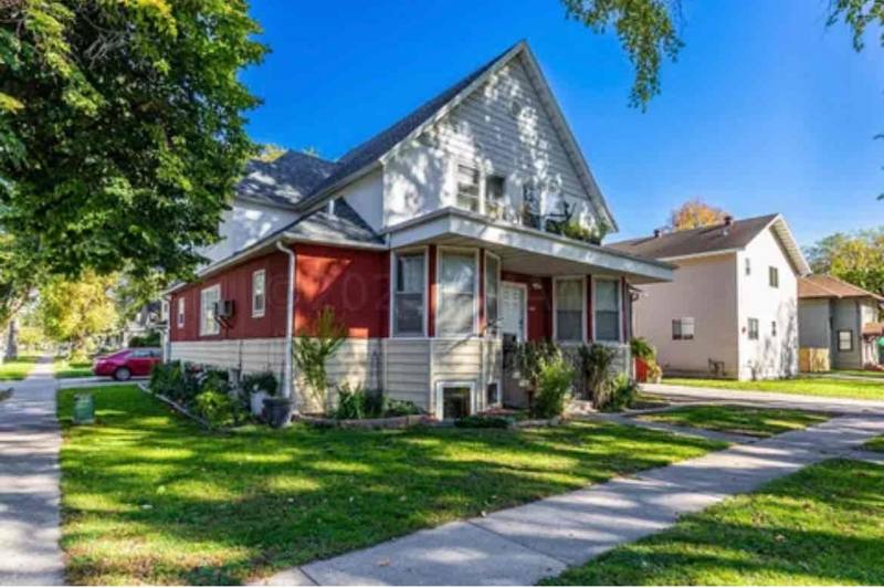 Apartment for rent at 1221 10th Ave N #2, Fargo, ND 58102