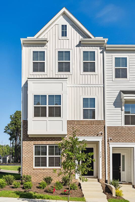Townhouse for rent at 312 Chesapeake Commons, Garner, NC 27529