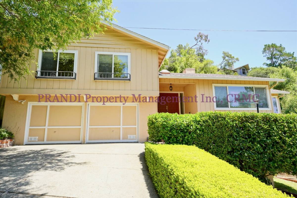 House for rent at 300 N Almenar Dr, Greenbrae, CA 94904