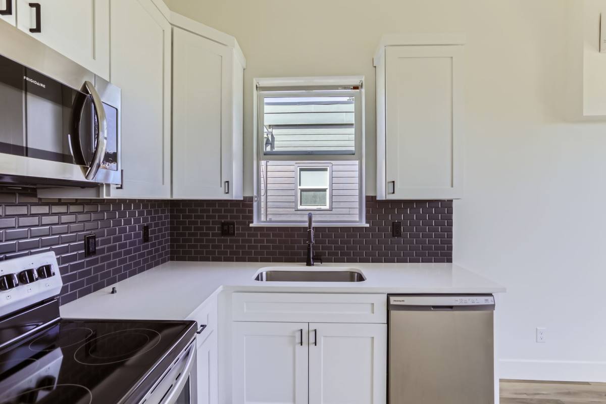 Apartment for rent at 9060 NE Hoyt St #11, Portland, OR 97220