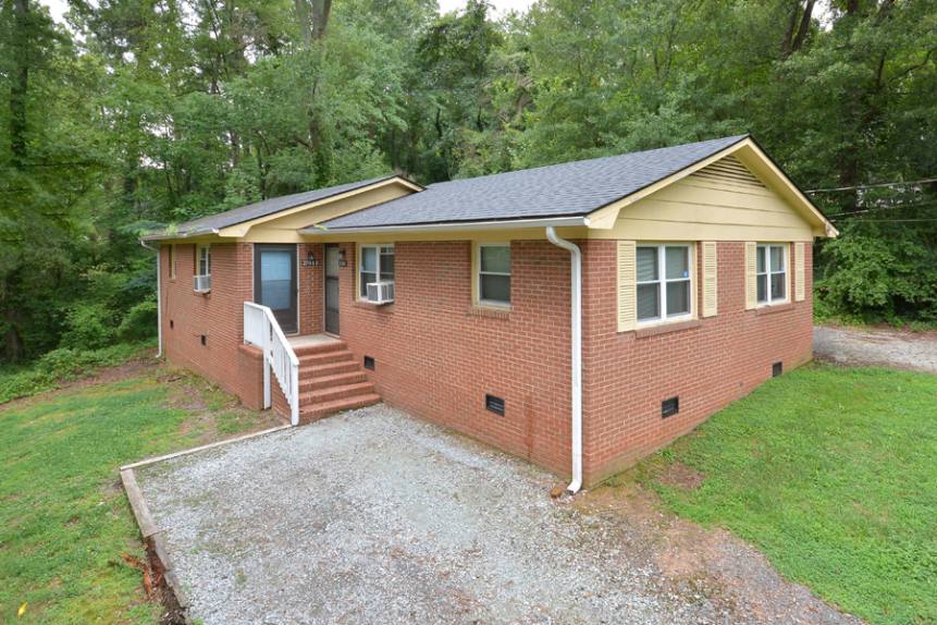Townhouse for rent at 2708 E Main St #A, Durham, NC 27703