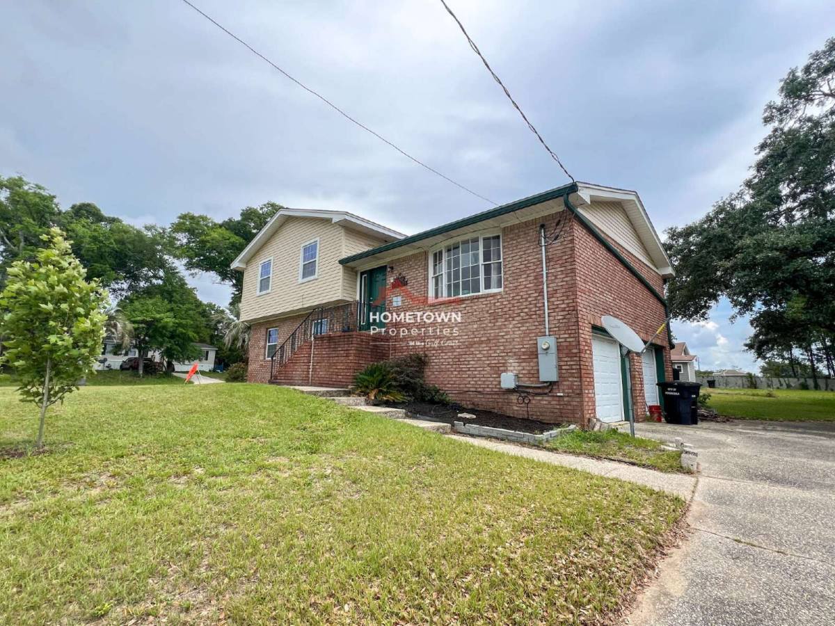 House for rent at 920 N J St, Pensacola, FL 32501