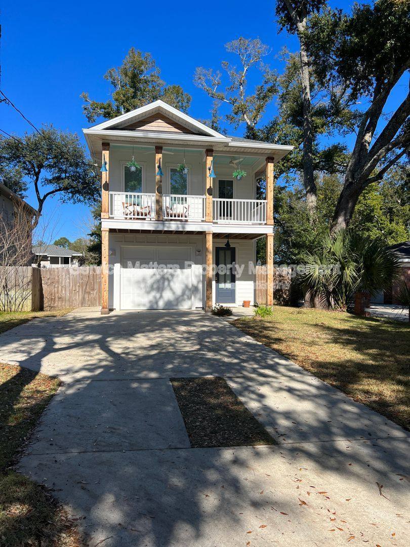 House for rent at 1130 E Hayes St, Pensacola, FL 32503