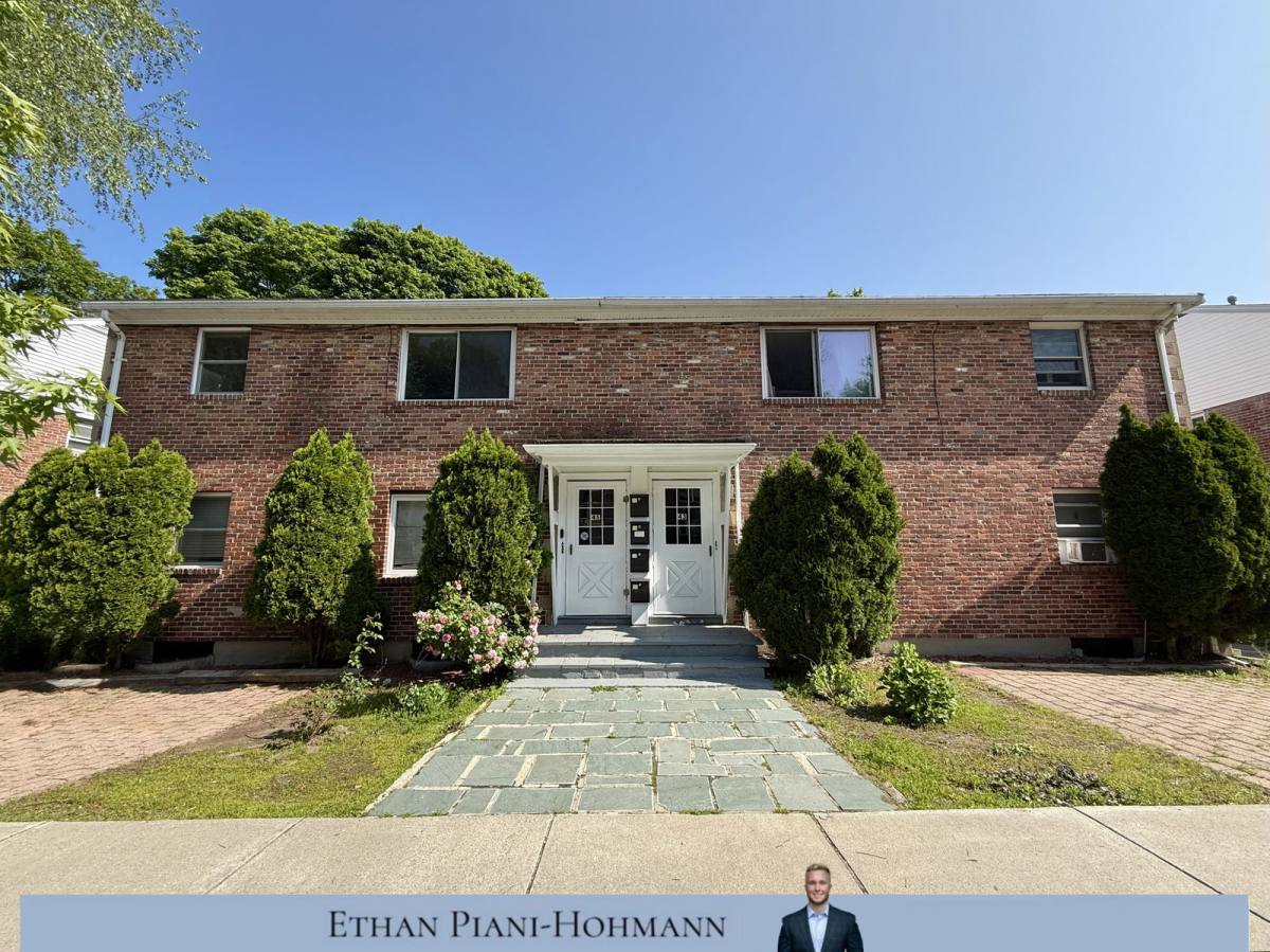 Apartment for rent at 43 Aldrich Rd #B, Watertown, MA 02472