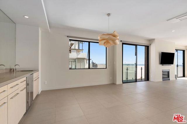 Condo for rent at 1 Northstar St #101, Marina Del Rey, CA 90292
