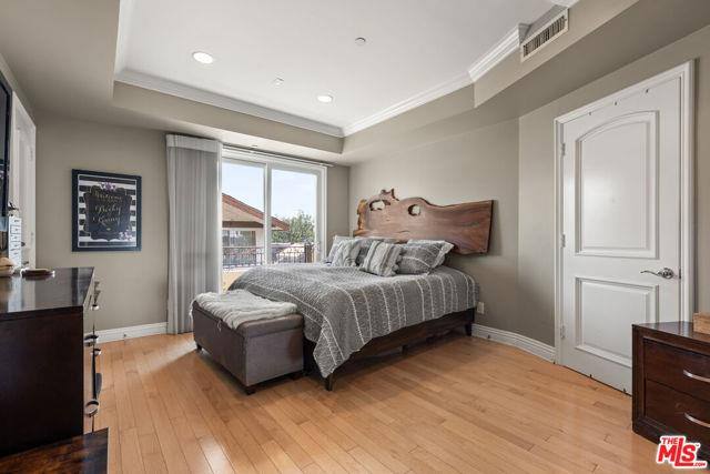 House for rent at 1540 S Bentley Ave #402, Los Angeles, CA 90025