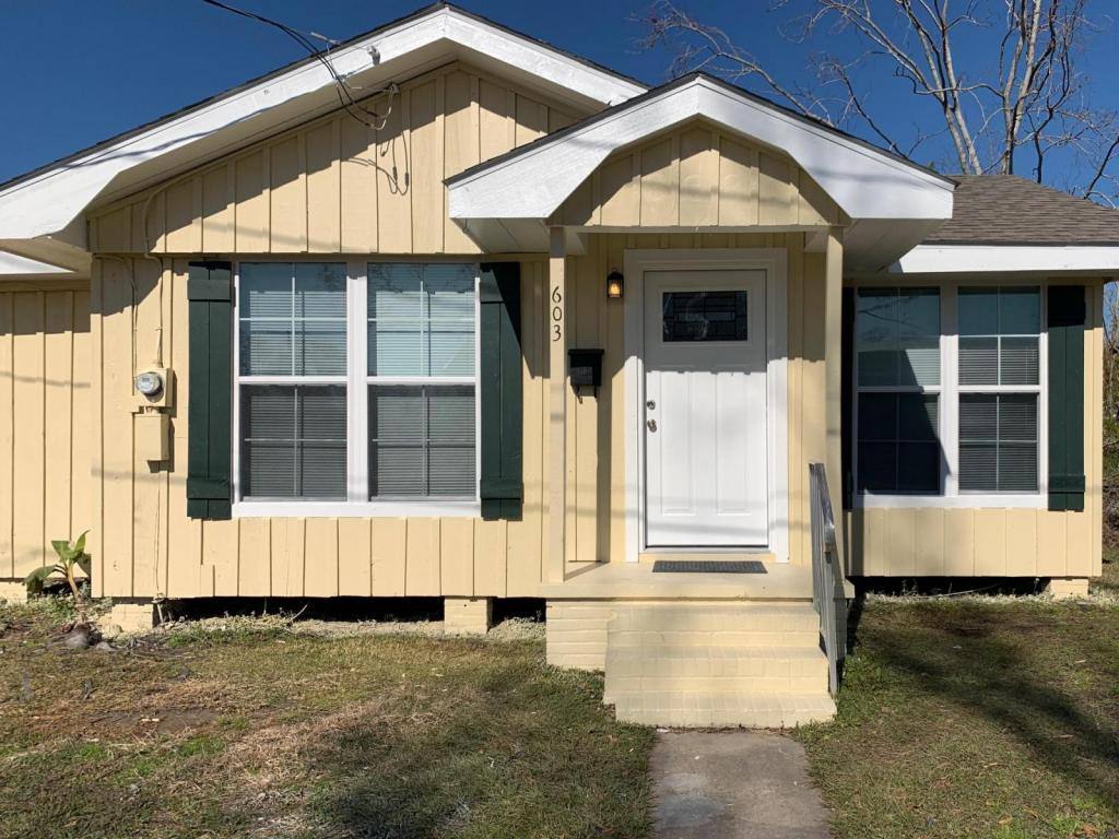 House for rent at 603 Fall St, Lake Charles, LA 70601