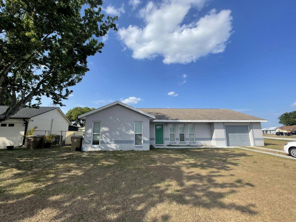 House for rent at 801 Poplarwood Lane, Kissimmee, FL 34743