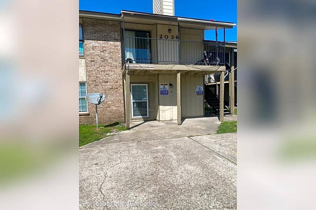 Townhouse for rent at 1434 Jasper Ave, Baton Rouge, LA 70810