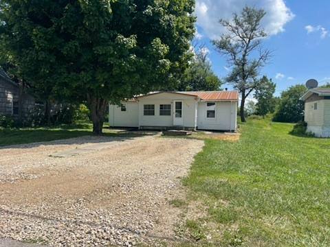 House for rent at 112 W Wine St, Modoc, IN 47358