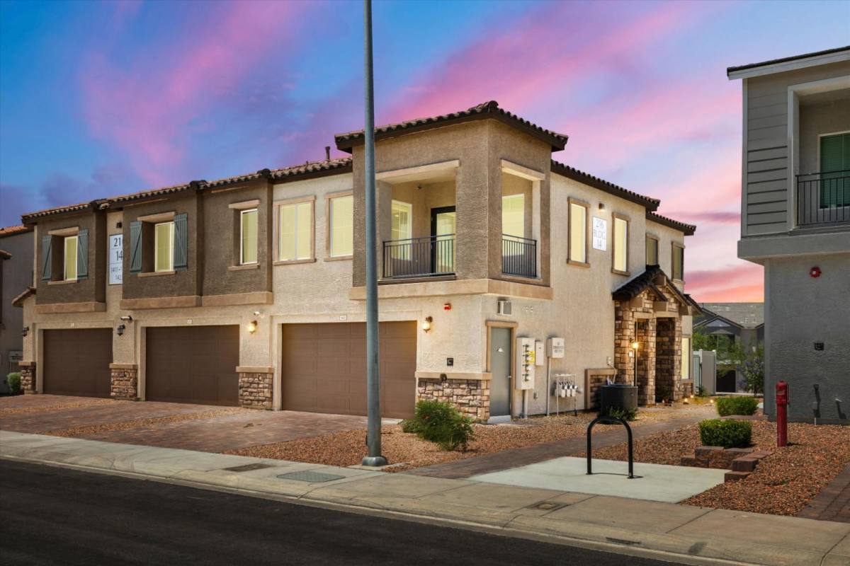 Townhouse for rent at 216 Callen Falls Ave Ave1423, Henderson, NV 89011