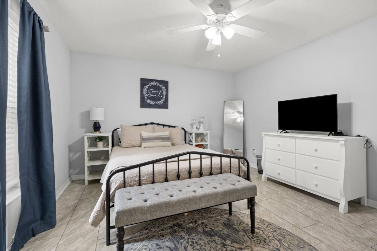 Townhouse for rent at 37762 Kelly B Court, Zephyrhills, FL 33542