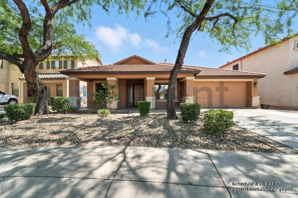 House for rent at 2233 W Roy Rogers Rd, Phoenix, AZ 85085
