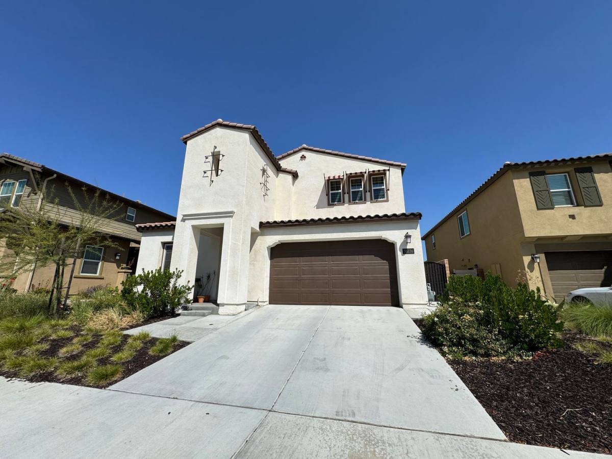 House for rent at 38226 Old Creek Court, Murrieta, CA 92563