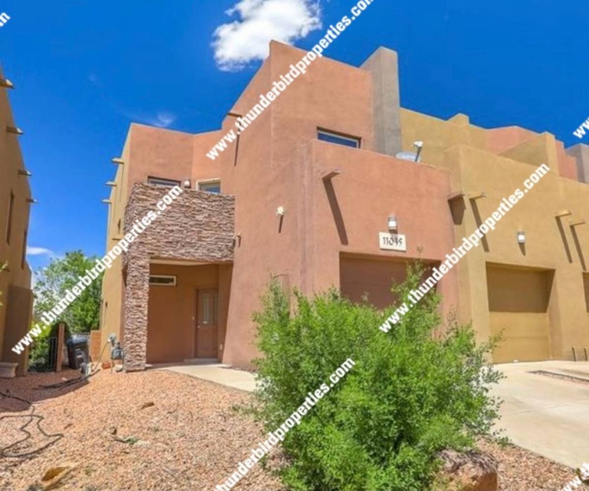 Townhouse for rent at 11035 Vistazo Place SE, Albuquerque, NM 87123