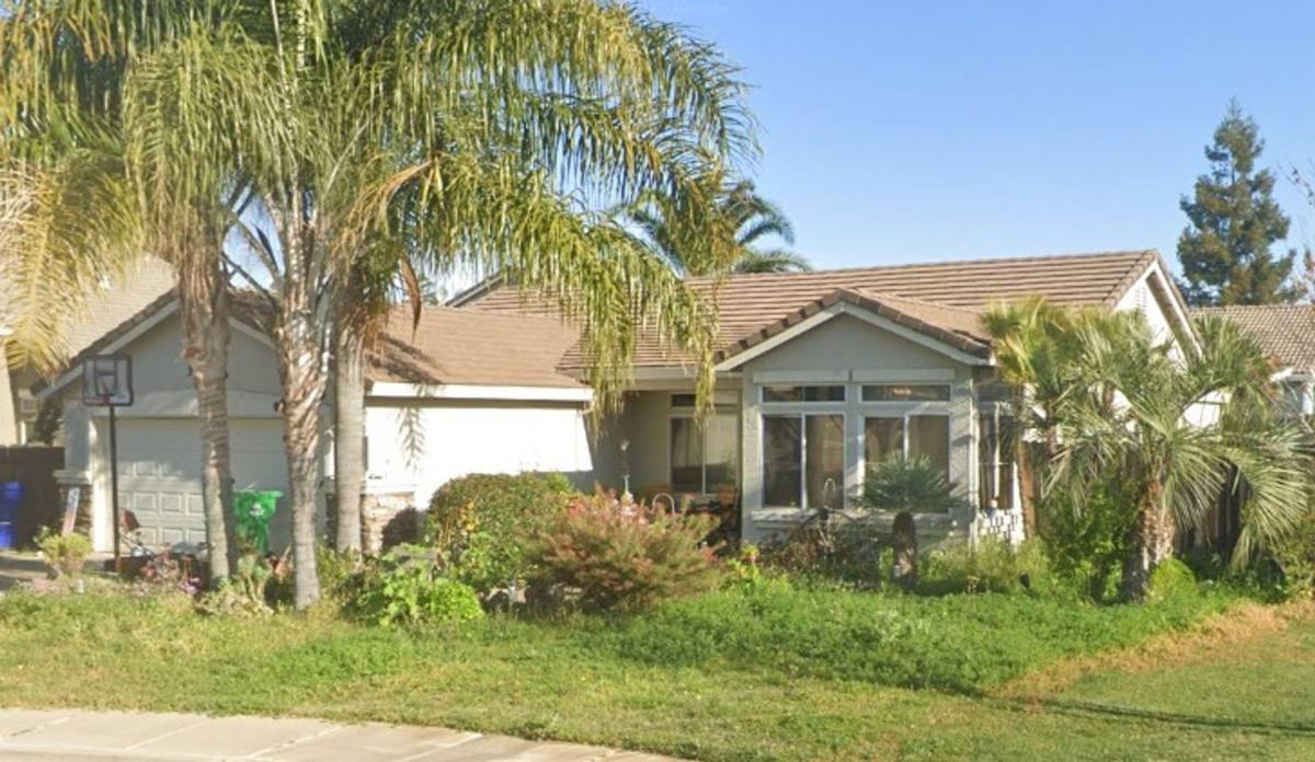 House for rent at 1817 Briar Brook Court, Atwater, CA 95301