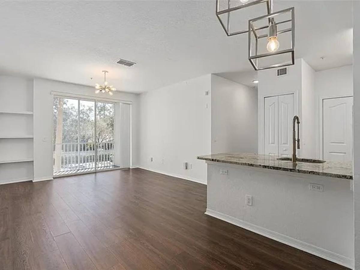 Condo for rent at 2717 Maitland Crossing Way, Orlando, FL 32810